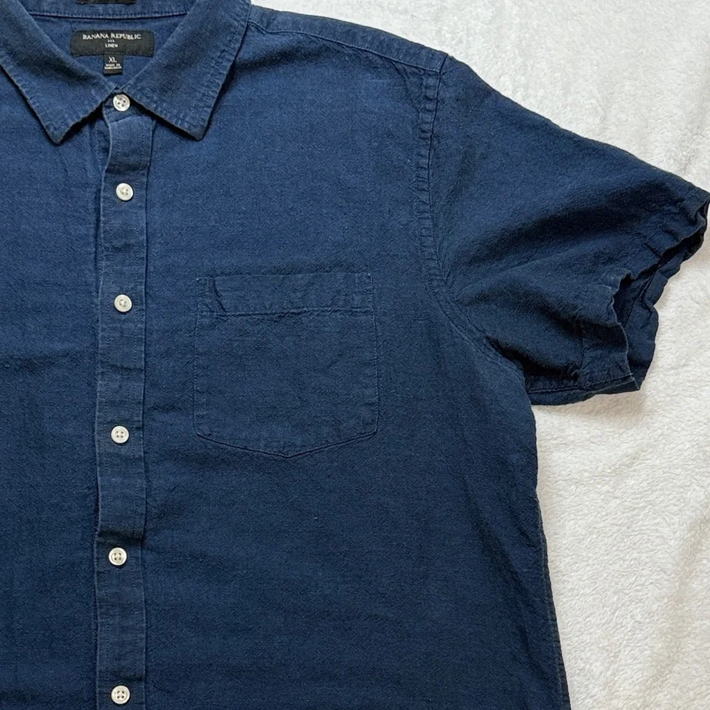 Banana Republic Dark Blue Casual Button-Down Shirt